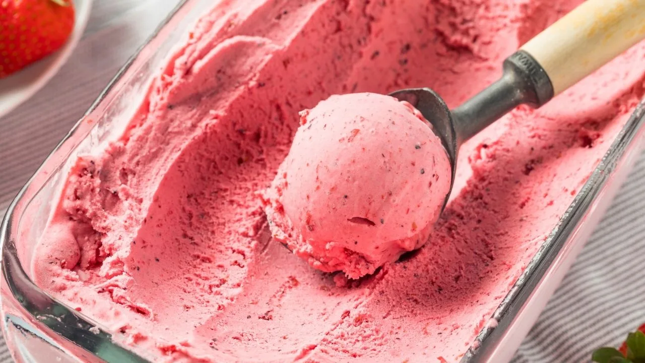 O sorvete proteico perfeito que só vai três ingredientes